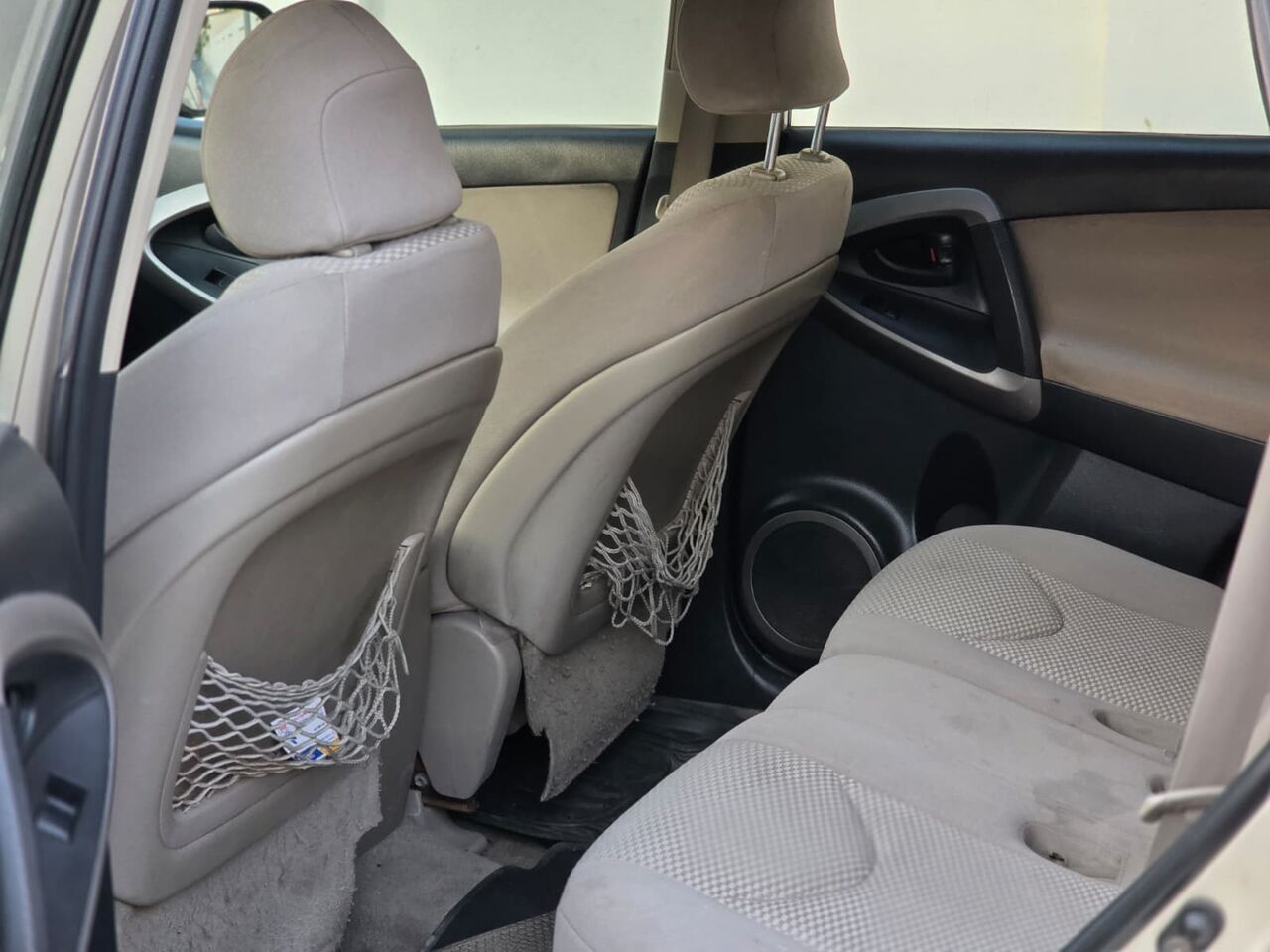 Manama, Vehicles, Cars & Trucks , BHD 2100,  RAV 4,  2006,  Automatic,  220000 KM,  RAV4  FOR SALE