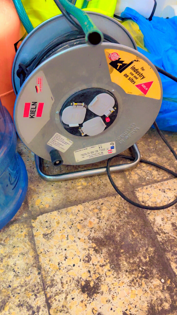 Riyadh, Machinery, SAR 1300,  Urgent Sale Car Washing Tools Karcher Seat Cleaner Vaccuumer Etc