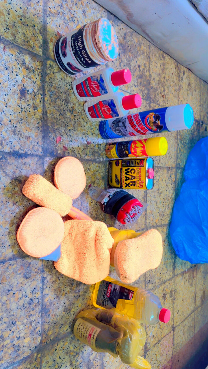 Riyadh, Machinery, SAR 1300,  Urgent Sale Car Washing Tools Karcher Seat Cleaner Vaccuumer Etc