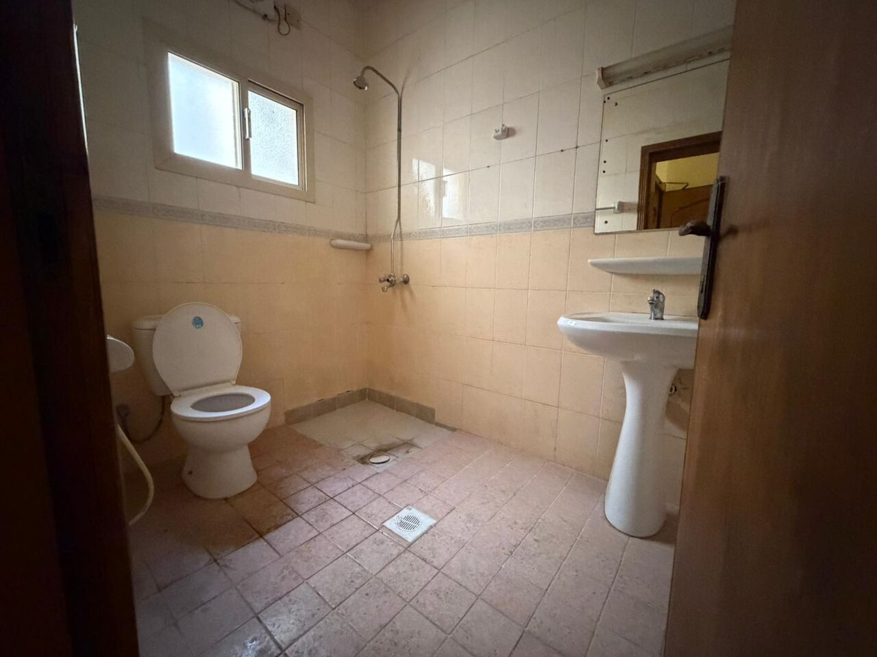 Hoora, Apartments, Flats, Houses & Villas, BHD 170/month,  1 BR,  Unfurnished Apartment For Rent In Hoora | Near Zainal Mart | Spacious Layout