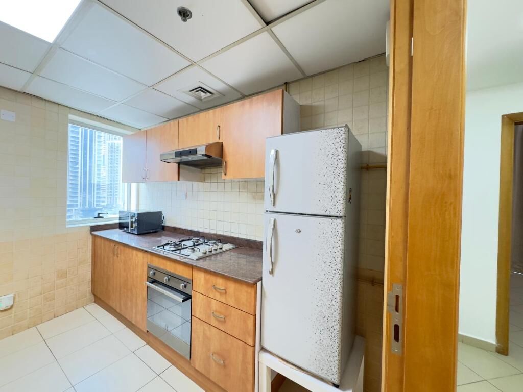 Dubai, Holiday/Vacation Rentals, AED 350/day,  2 BR,  Luxury 2BR Marina Apartment For Rent