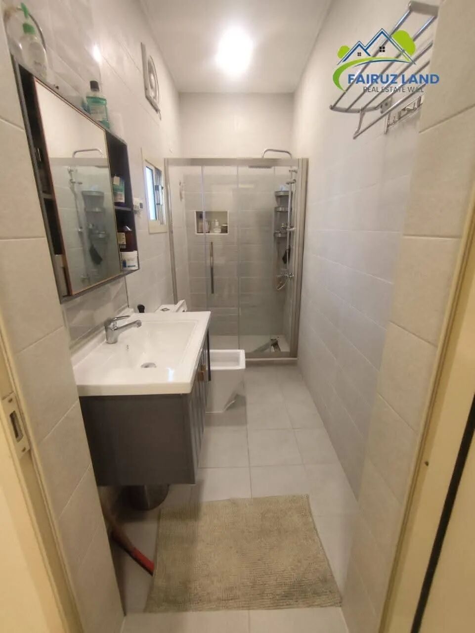 Manama, Apartments, Flats, Houses & Villas, BHD 200/year,  2 BR,  Big Flat For Rent In Qalali Two Bedrooms 200 Bd Including Ewa
