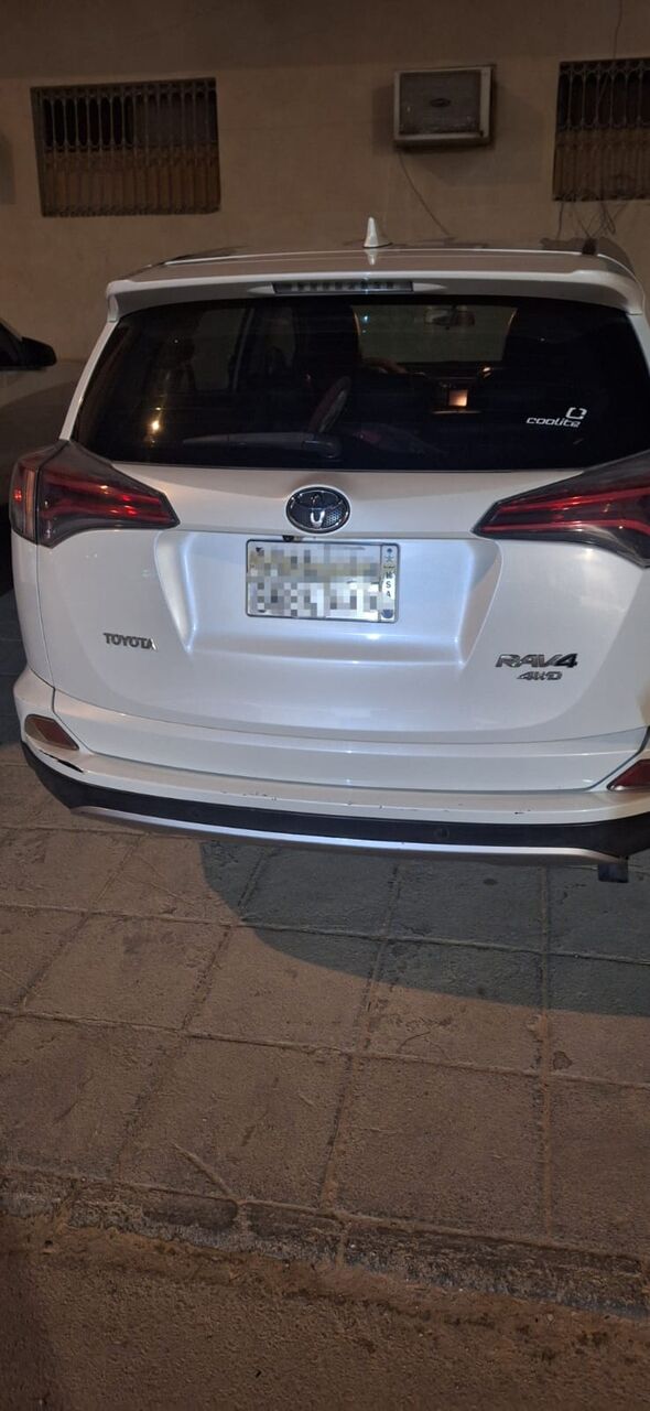 Al Malaz, Vehicles, Cars & Trucks , SAR 48000,  Toyota RAV4 XLE 2016 &ndash; 4WD,  2016,  Automatic,  165 KM,
