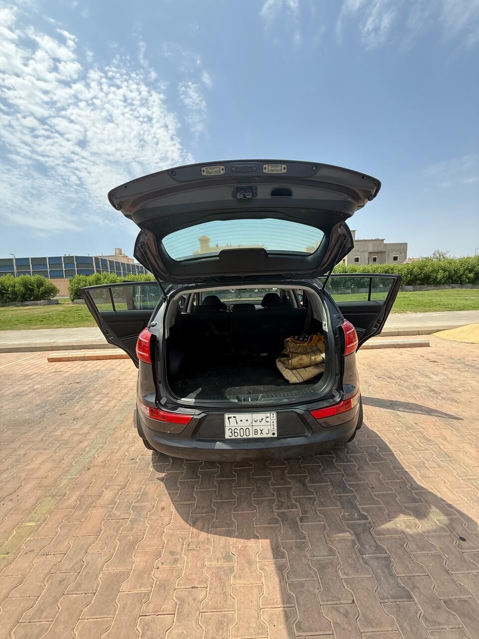 Al Naeem, Vehicles, Cars & Trucks , SAR 35,  Kia Sportage,  2014,  Automatic,  166000 KM,