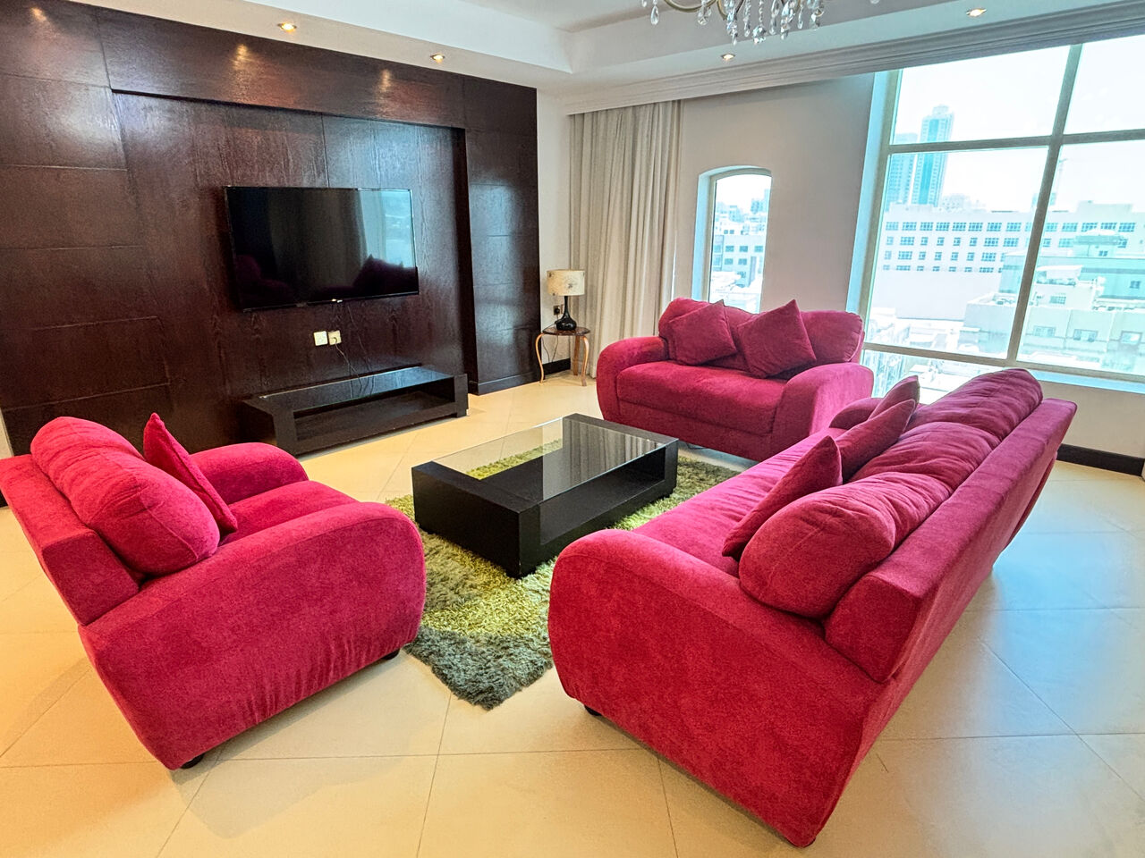 Segaya, Apartments, Flats, Houses & Villas, BHD 550/month,  3 BR,  Luxury Spacious & Bright 3BHK | Fully Furnished | Gym, Pool & WiFi | Salmaniya / Zinj / Se