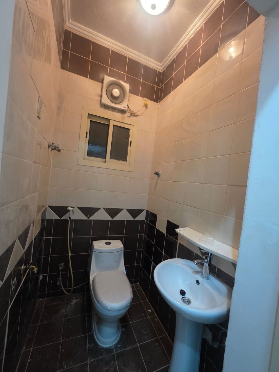 Khobar, Apartments, Flats, Houses & Villas, 1 BR,  1 BR Family Apartment For Rent In Al Khobar &ndash; 13,500 SAR/Year