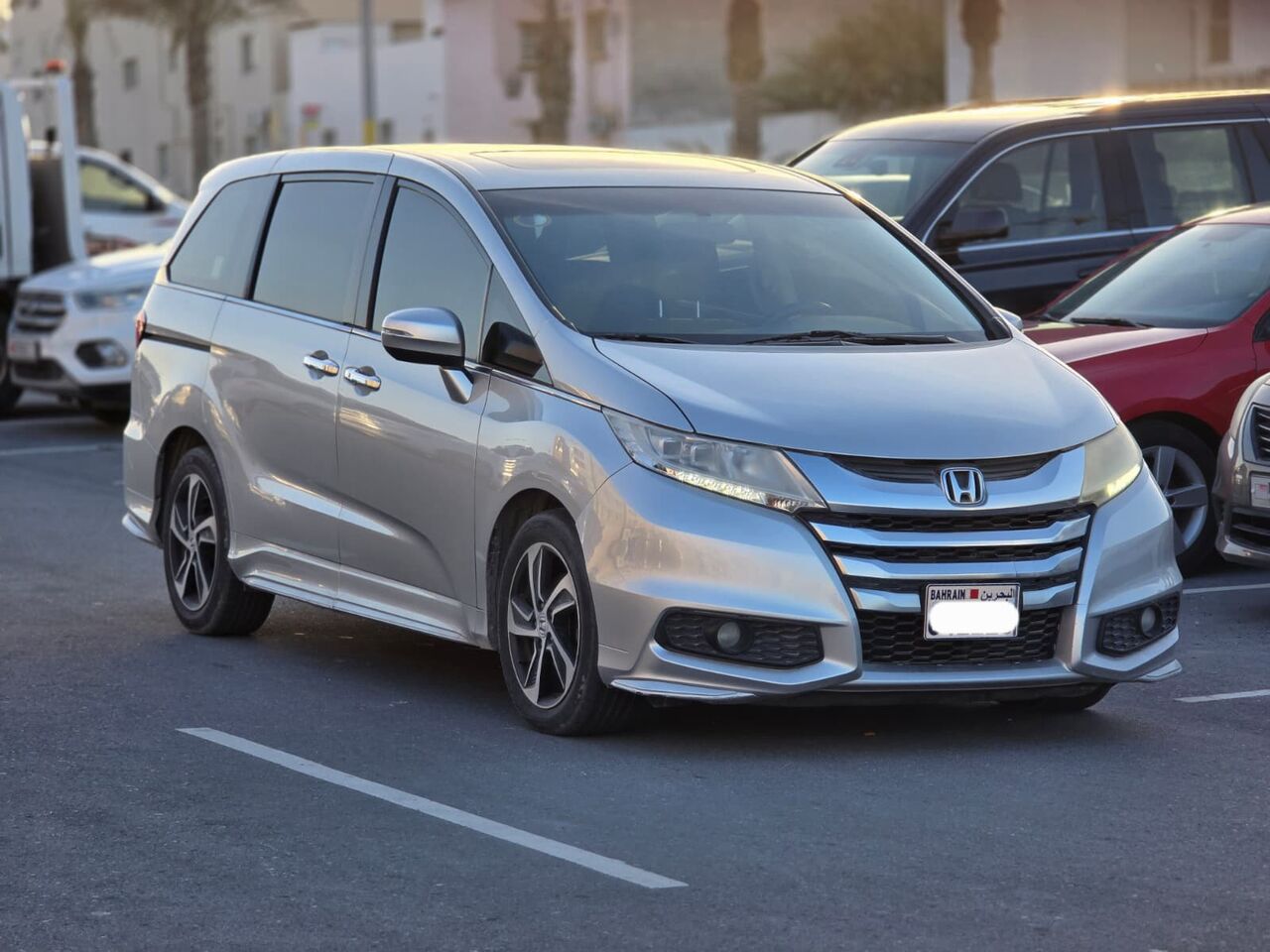 Manama, Vehicles, Cars & Trucks , BHD 3850,  Honda Odyssey,  2016,  Automatic,  120000 KM,    FOR SALE