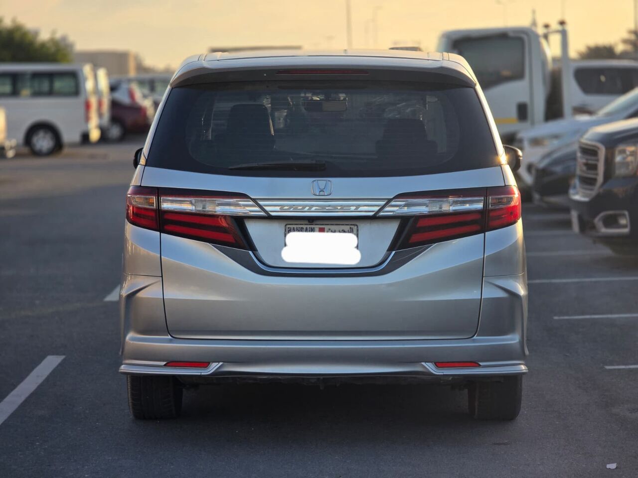 Manama, Vehicles, Cars & Trucks , BHD 3850,  Honda Odyssey,  2016,  Automatic,  120000 KM,    FOR SALE