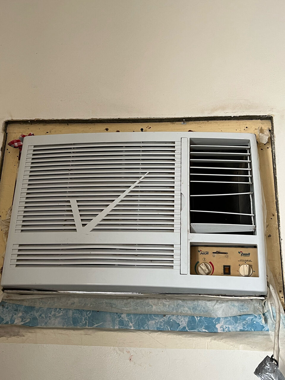 Ras Tanura, Air Conditioners, SAR 900,  2 Ac For Sell ( 1.5 Ton And 2 Ton)
