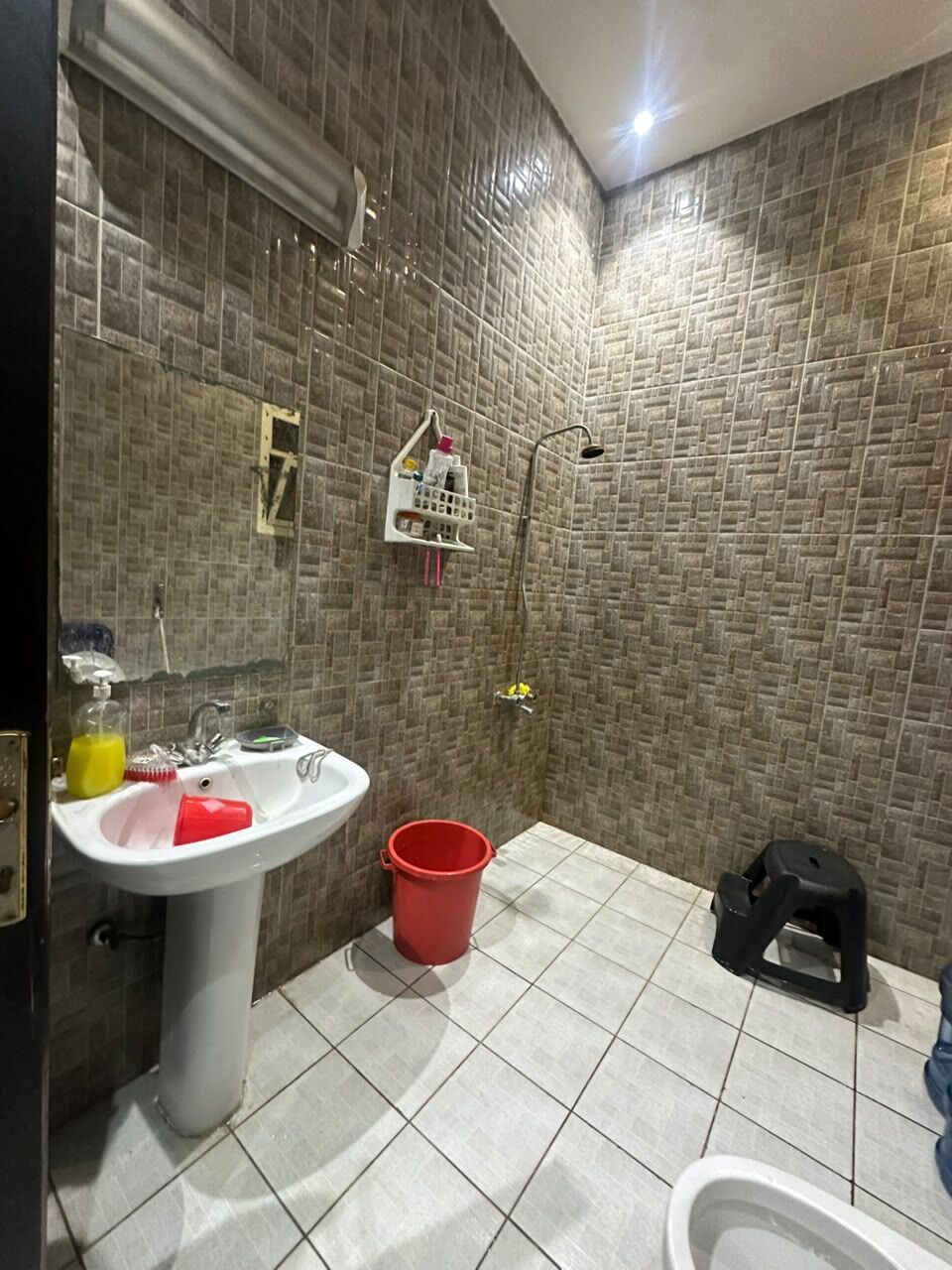 Sulai, Household Items, SAR 3000,  Family House With Household Items