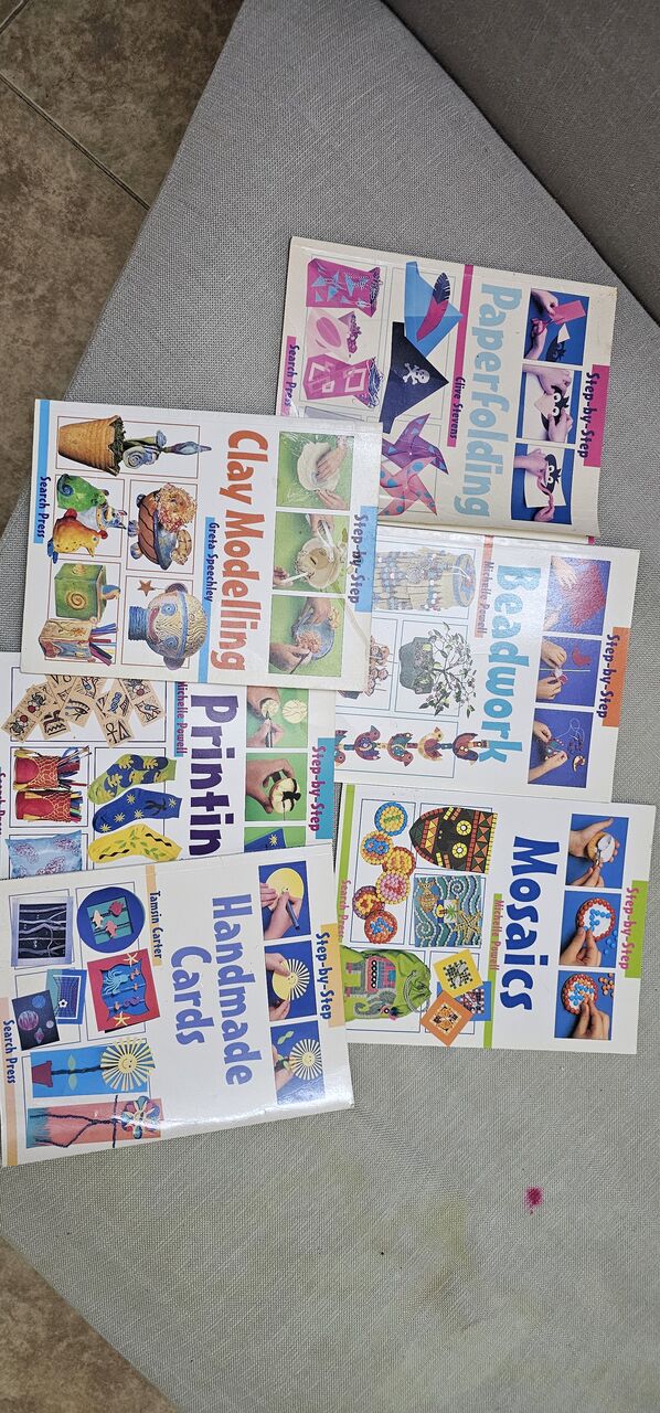 West Riffa, Books, BHD 55,  Wonder Why & Other Books For Sale