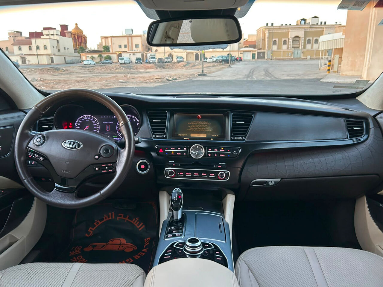 Riyadh, Vehicles, Cars & Trucks , SAR 35000,  Kia Carens,  2015,  Automatic,  183000 KM,  Kia Quoris  For Sale