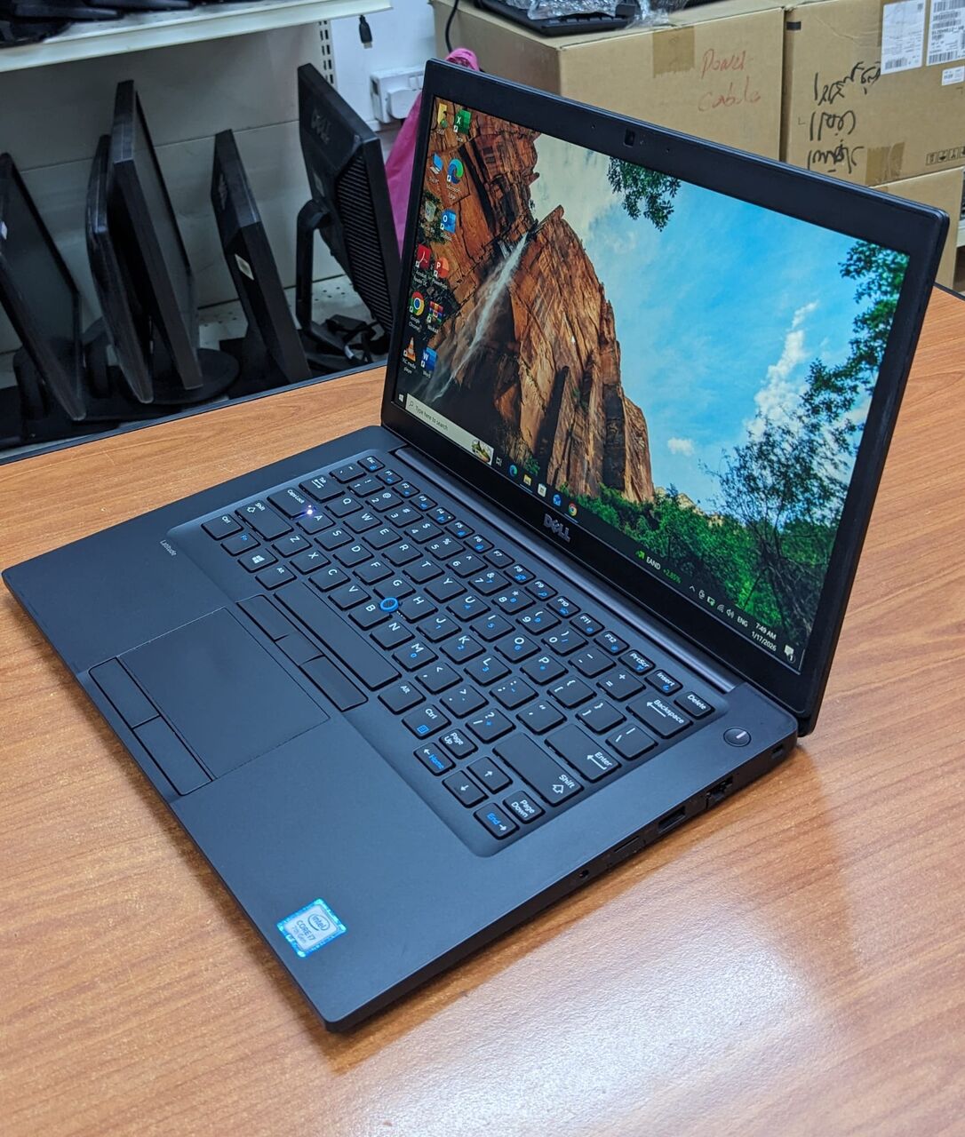 Manama, Tablet Computers, BHD 88,  Dell Core I7 7th Gen Laptop 8GB RAM 256 SSD M.2 FREE Bag, Mouse,Earphone & FREE Delivery