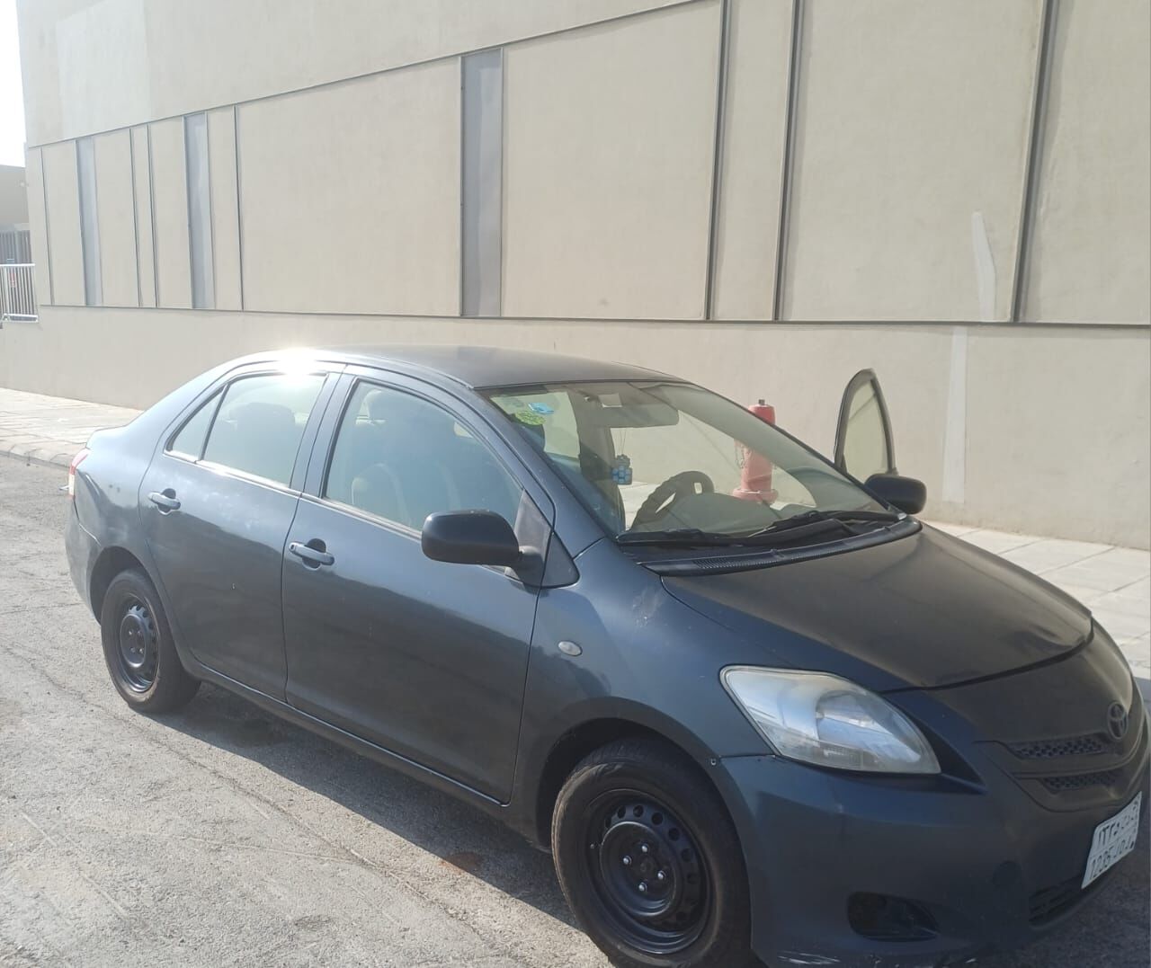 Jeddah, Vehicles, Cars & Trucks , SAR 20000,  Toyota Yaris,  2013,  Automatic,  350000 KM,     For Sale