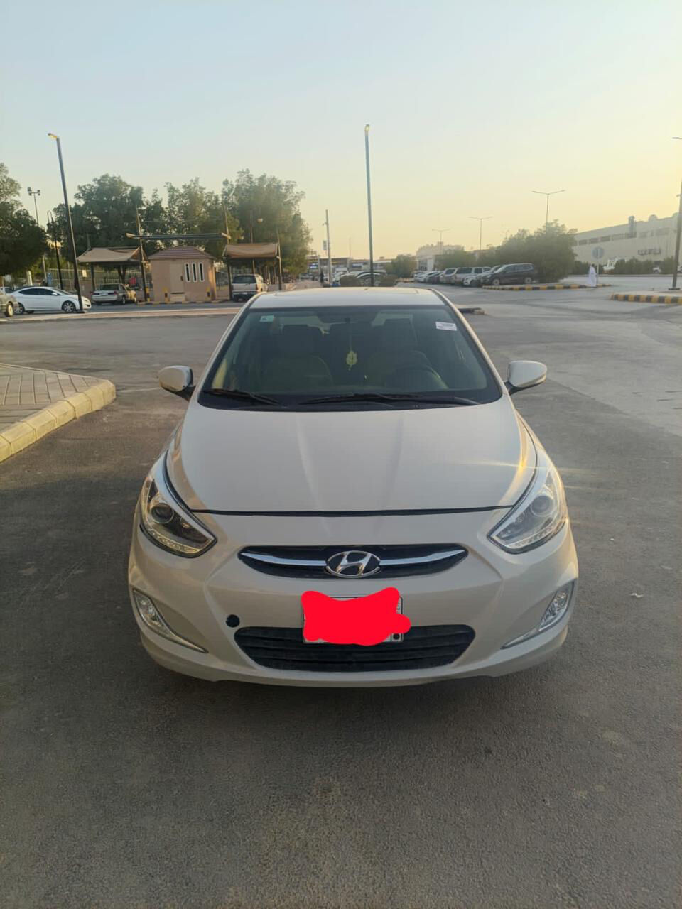 Dammam, Vehicles, Cars & Trucks , SAR 23,  Hyundai Accent,  2016,  Automatic,  260 KM,  Accent