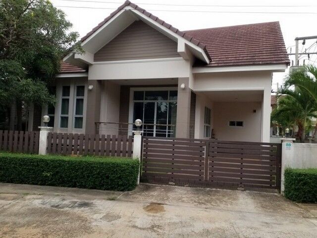 Bangkok, Real Estate For Sale, THB 4600000,  3 BR,  83 Sq. Feet,  Single House For Sale In A Village, Beautiful House, Clear Water, Surat Thani Airport