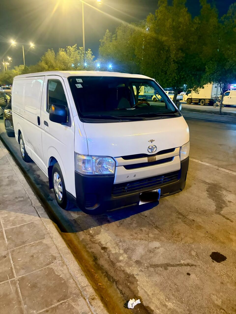 Riyadh, Vehicles, Cars & Trucks , SAR 55000,  2014,  2014,  Manual,  416452 KM,   DIESEL HIACE VAN