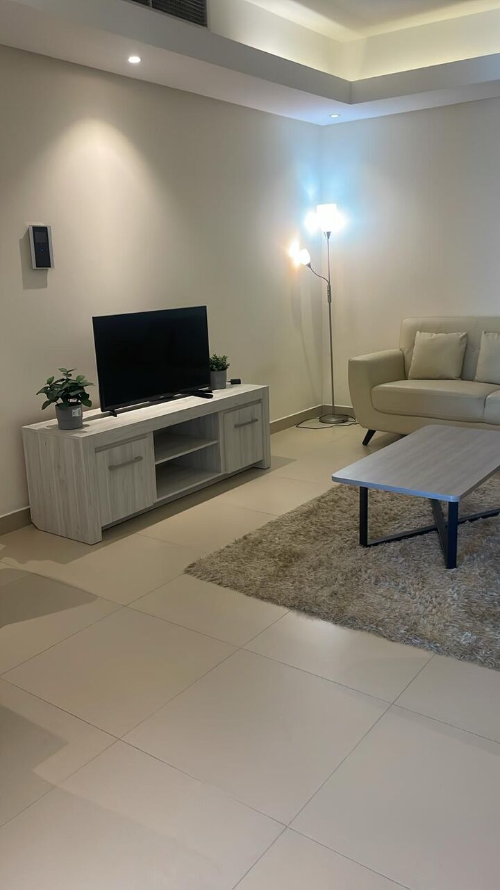 Hidd, Apartments, Flats, Houses & Villas, BHD 350/month,  Furnished,  1 BR,  Luxury Furnished Studio For Rent In Busaiteen