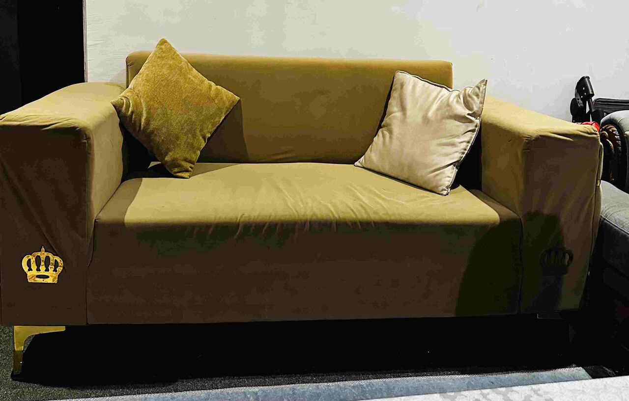 Al Rakah Al Shamaliyah, Furniture, SAR 300,  Sofa