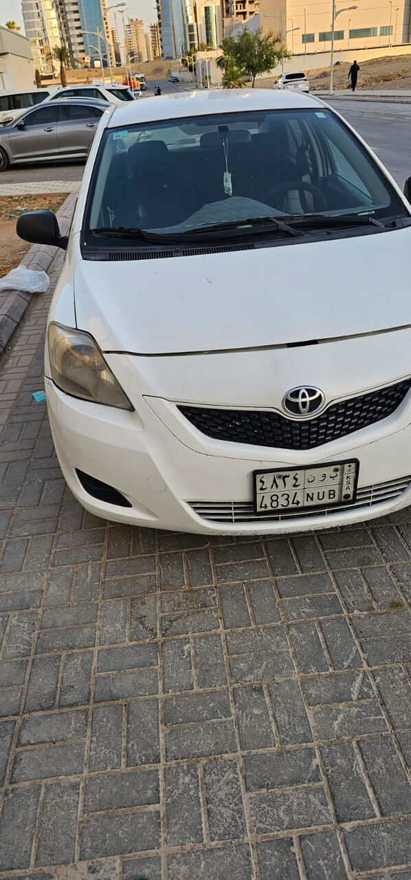 Riyadh, Vehicles, Cars & Trucks , SAR 18000,  Toyota Yaris,  2013,  Automatic,  223000 KM,  Yaris  Good Condition