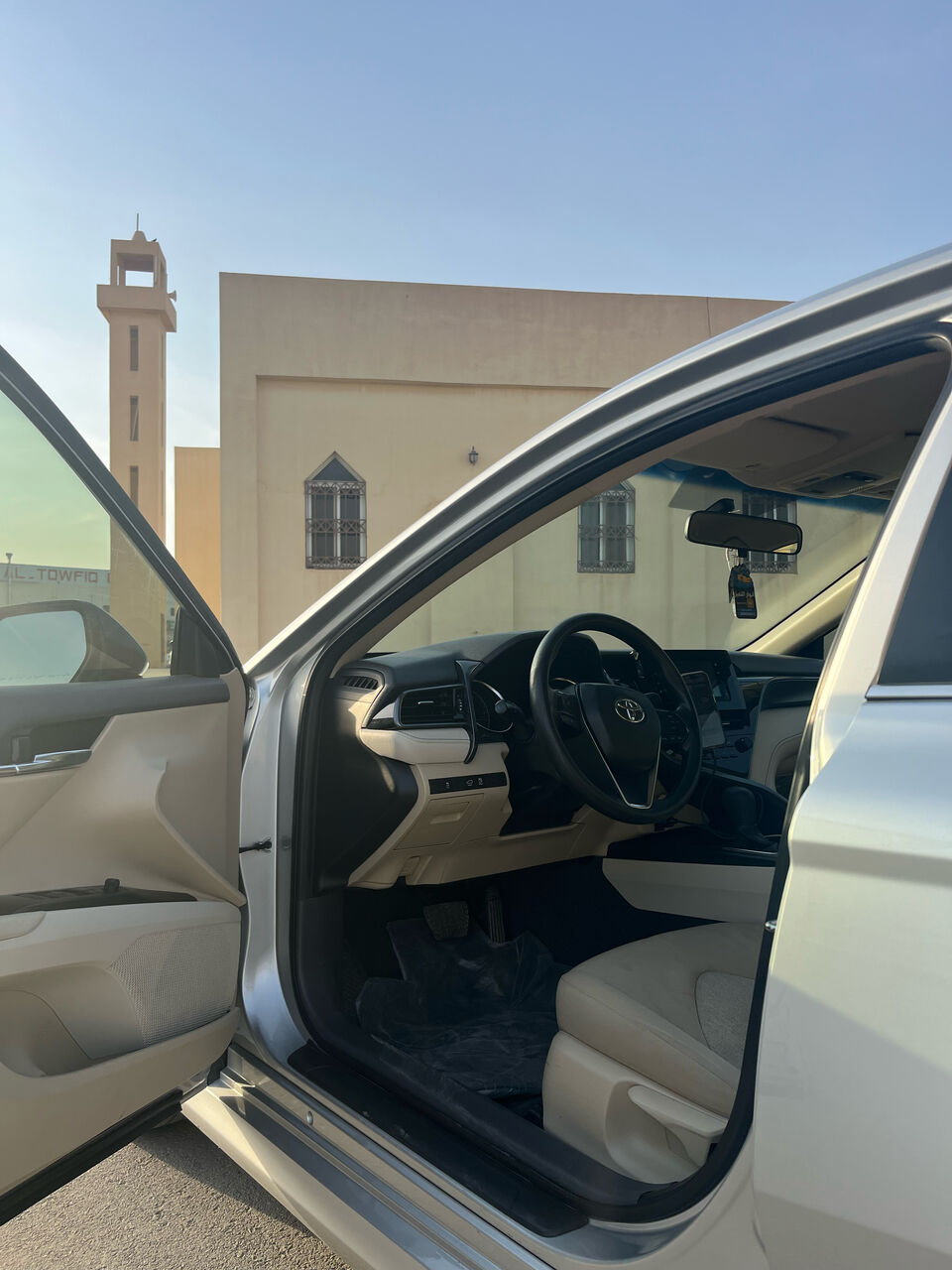 Riyadh, Vehicles, Cars & Trucks , SAR 88000,  Toyota Camry,  2023,  Automatic,  69000 KM,  Camry Toyota