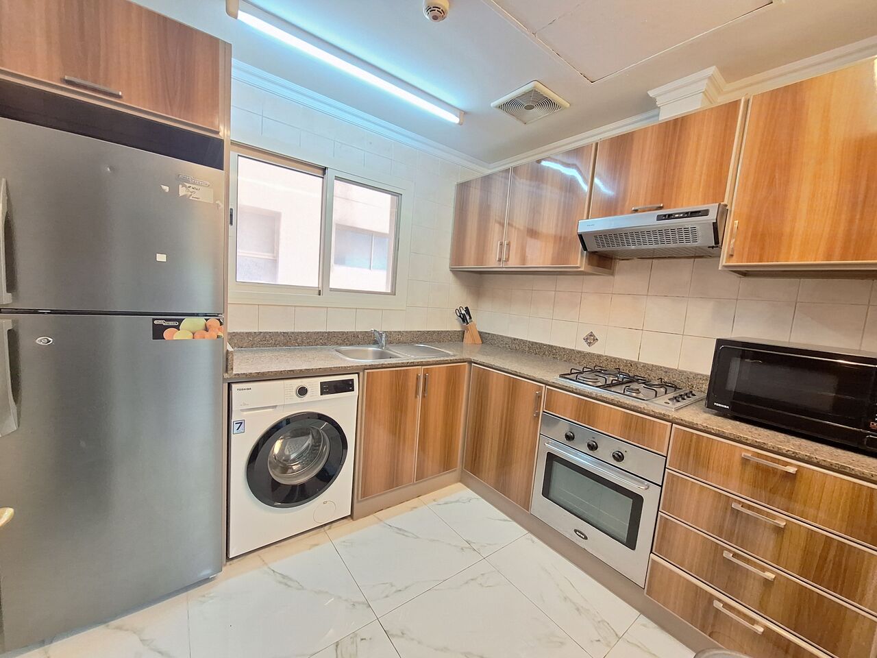 Juffair, Apartments, Flats, Houses & Villas, BHD 325/month,  Furnished,  2 BR,  Awesome 2 Bhk | Gas Connection | Free Wifi & Hk Services | Near Ramez Mall Juffair