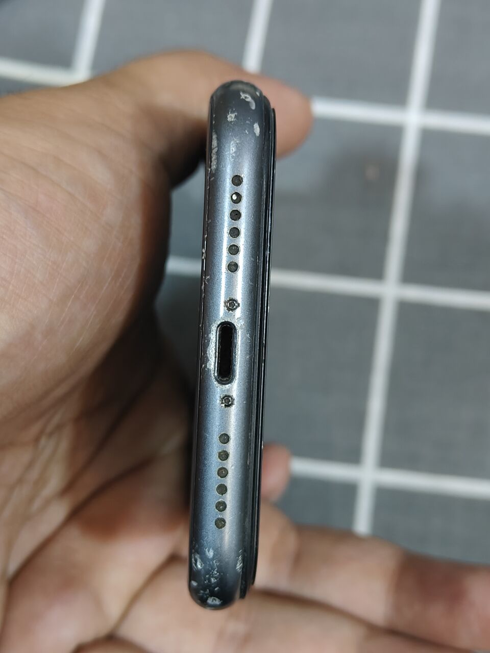 Al Rehab, Mobile Phones, SAR 650,  IPhone 11 128gb Good Condition Black Color