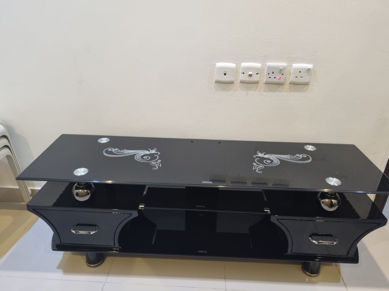 Riyadh, Furniture, SAR 100,  TV Table