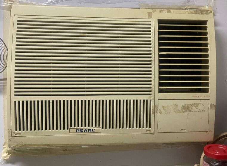 Muharraq, Air Conditioners, BHD 30,  Window Ac For Sale Exchange 30 Bd