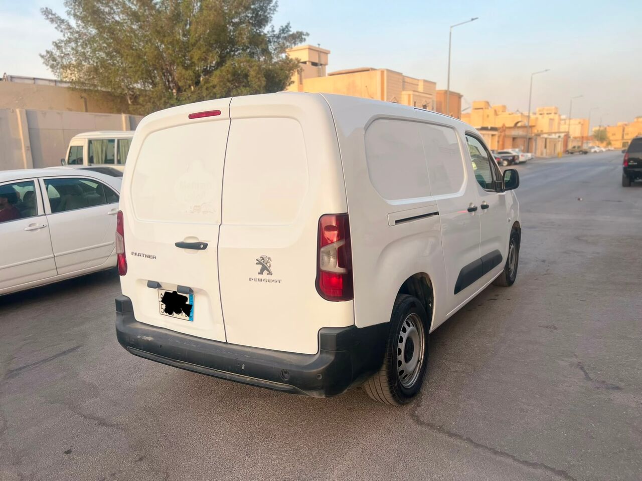 Riyadh, Vehicles, Cars & Trucks , SAR 29500,  Peugeot Partner Van 2021,  2021,  Manual,  164000 KM,  Peugeot Partner Van For Sale