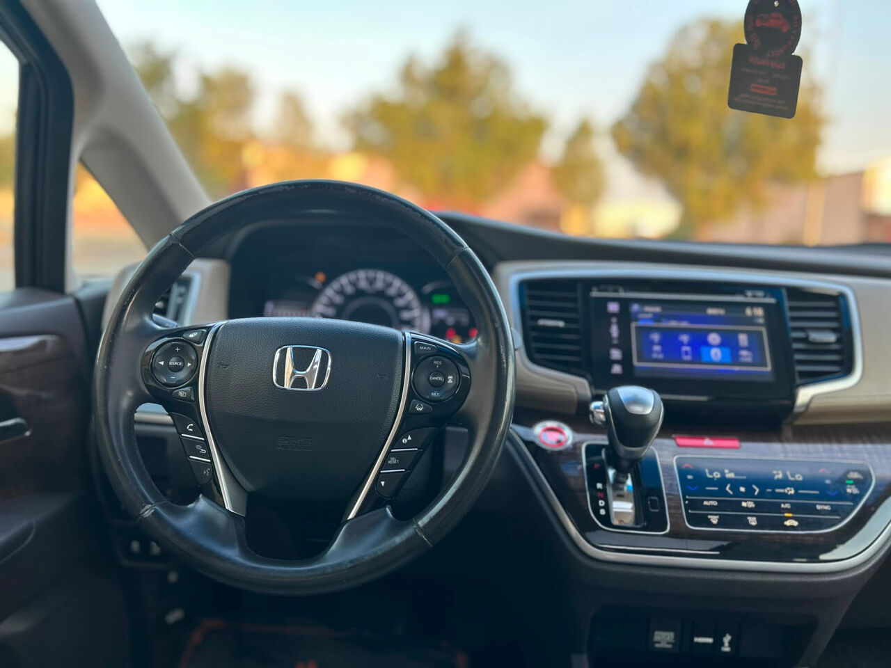 Riyadh, Vehicles, Cars & Trucks , SAR 59000,  Honda Odyssey,  2018,  Automatic,  159000 KM,    For Sale &ndash; Full Option (Highest Trim)