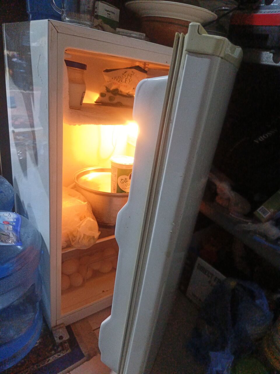 Riyadh, Air Conditioners, SR 250,  Small Refrigerator For Sale Urganintly Good Condition