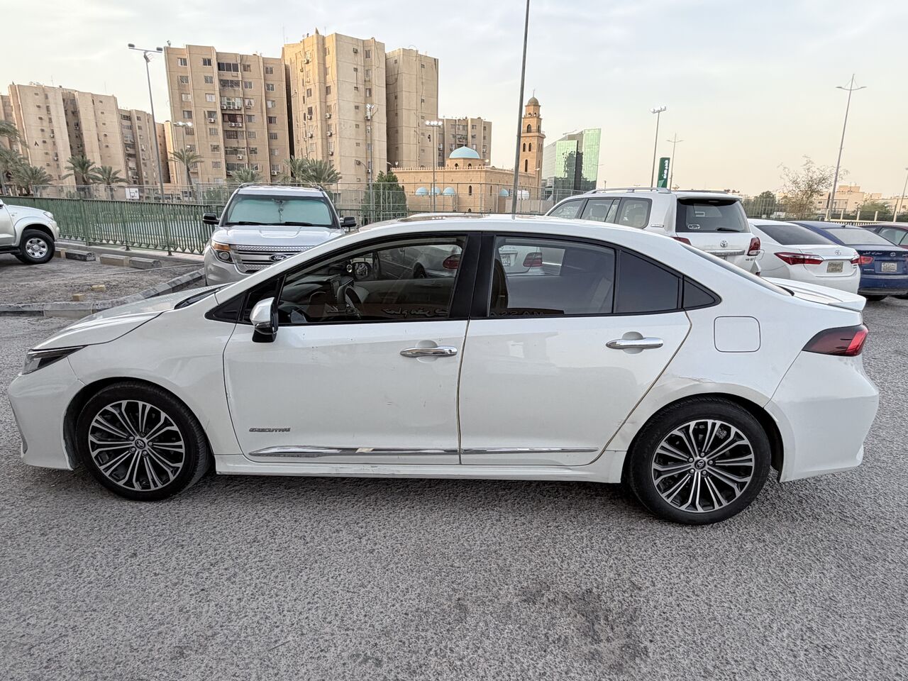 Olaya, Vehicles, Cars & Trucks , SAR 50,  Toyota Corolla 1.6 Xli Executive Moonroof Edition,  2020,  Automatic,  109500 KM,   White