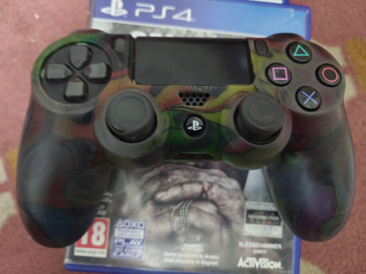 Riyadh, Electronics, SAR 650,  Sony PS4 Excellent Condition With 5 GamCDs