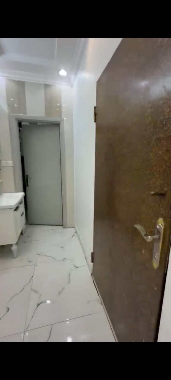 Al Naseem, Apartments, Flats, Houses & Villas, SAR 35000/year,  3 BR,  Specious Large Family Apartment With 3 Beadrooms 2bath Kitchen And Hall