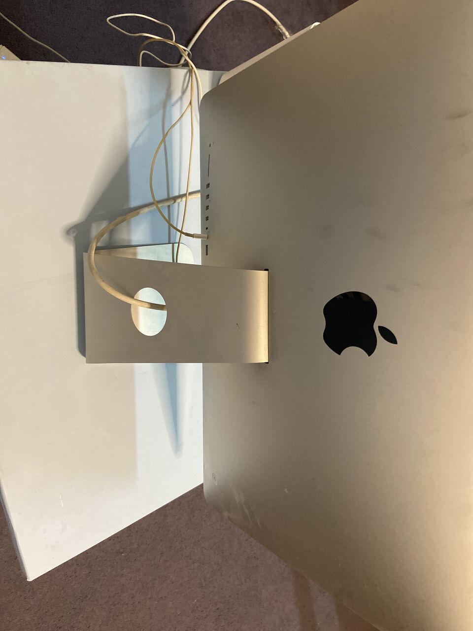 Riyadh, Computers, SAR 2500,  For Sale. I Mac Desctop 21.5 Inch 2019 Model