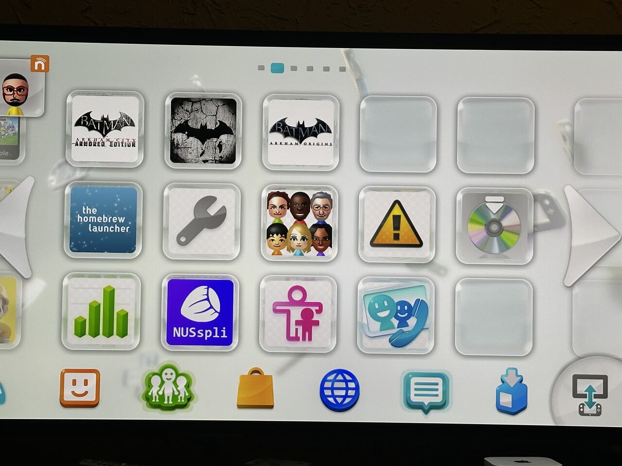 Riyadh, Video Games, SAR 900,  Wii U + 128 GB Flash Memory + 64 GB SD Card + Wiimote Mario Edition + 2 Brand New Games