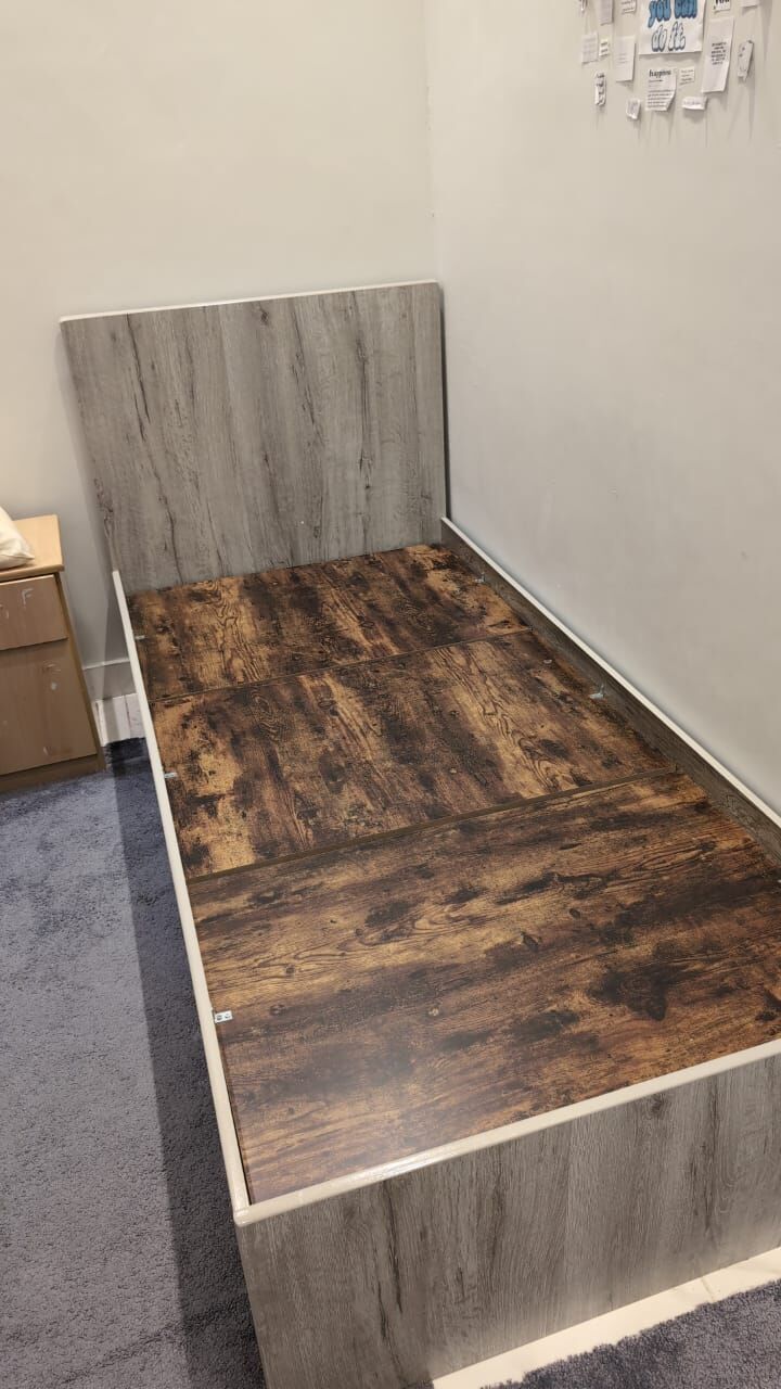Jeddah, Furniture, SAR 5500,  Furniture --> Beds And Wardrobes