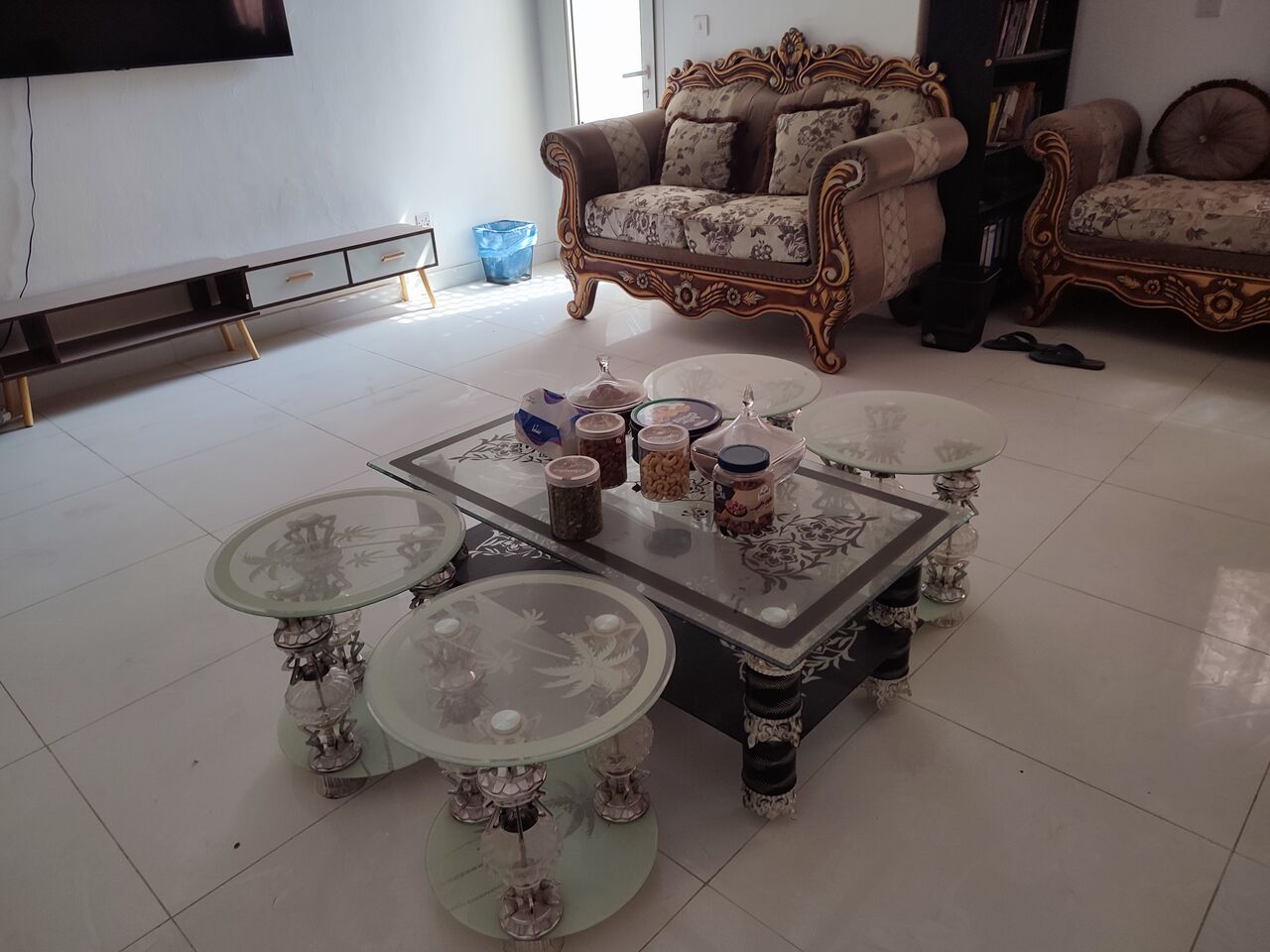 Riyadh, Housing Exchanges, SAR 50/year,  3 BR,  Household Items Available To Sale In Very Less Price, Dabab Main Road