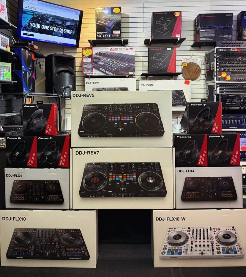 Kuwait City, Electronics, KWD 300,  Digital Mixers, Analog Mixers, Rackmount Mixers, DJ Controllers, DJ Mixers, MIDI Controlle