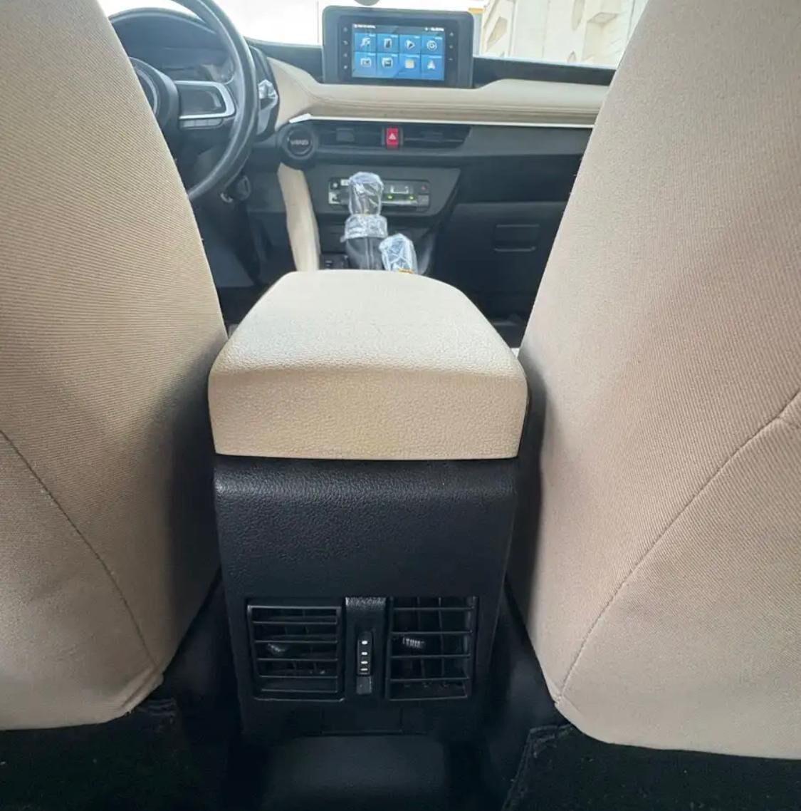 Riyadh, Vehicles, Cars & Trucks , SAR 43000,  TOYOTA YARIS Y GRAY,  2023,  Automatic,  90000 KM,  NEAT CONDITION A