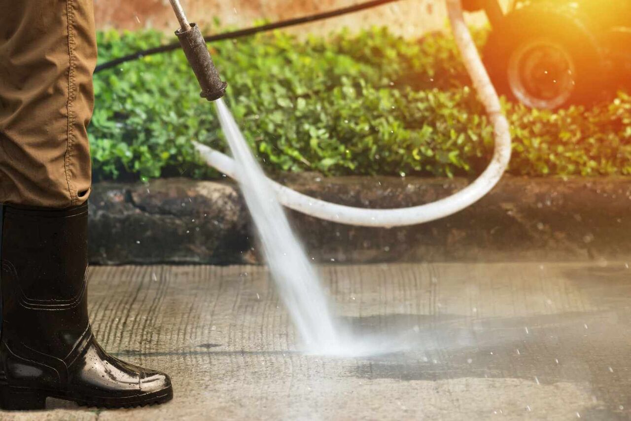 London, Cleaning, Same-Day Driveway High Pressure Cleaning