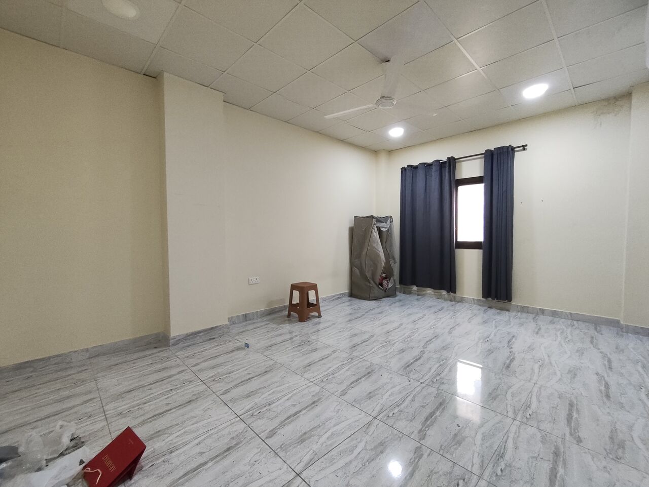 East Riffa, Apartments, Flats, Houses & Villas, BHD 160/year,  1 BR,  East Riffa Highway:- Semifurnished Studio Flat On Rent With Unlimited Ewa..