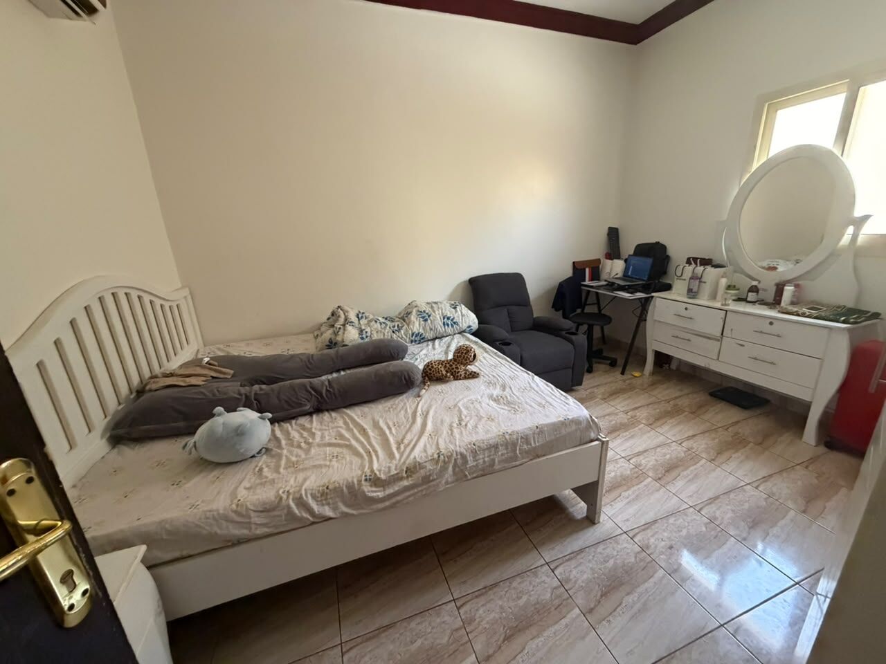 Riyadh, Housing Exchanges, SAR 39000/year,  2 BR,  1400 Sq. Meter,  2BHK Fully Furnished Apartment For Lease Transfer- Ready To Move In