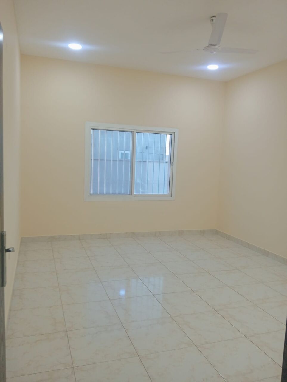 Saar, Apartments, Flats, Houses & Villas, BHD 245/month,  2 BR,  Budget  Semi-Furnished Apartment For Rent In Saar