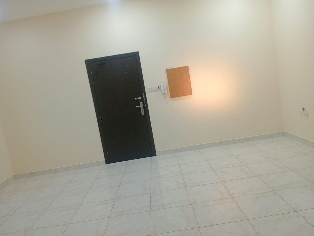 Saar, Apartments, Flats, Houses & Villas, BHD 245/month,  2 BR,  Budget  Semi-Furnished Apartment For Rent In Saar
