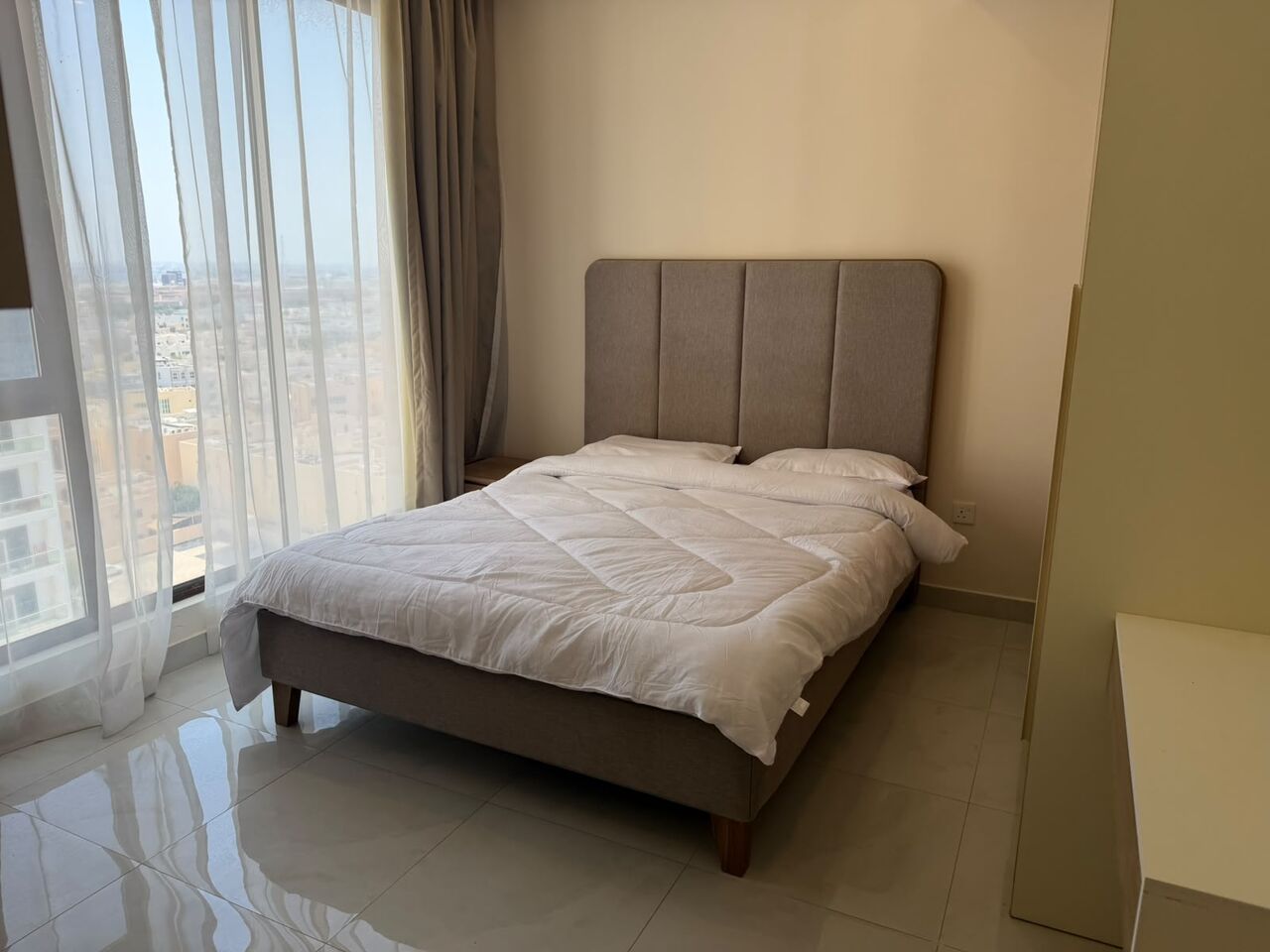 Juffair, Apartments, Flats, Houses & Villas, BHD 170/month,  Room For Rent In Juffair 170bd