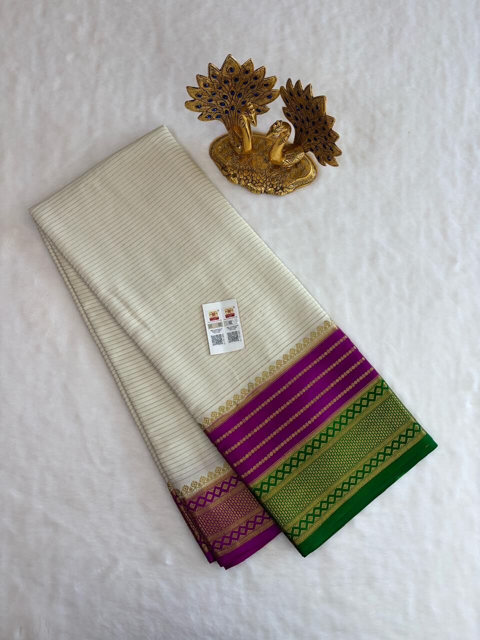 Bangalore, Clothing & Accessories, INR 10,  Wedding Collection Of Pure Mysore Silk Sarees Online