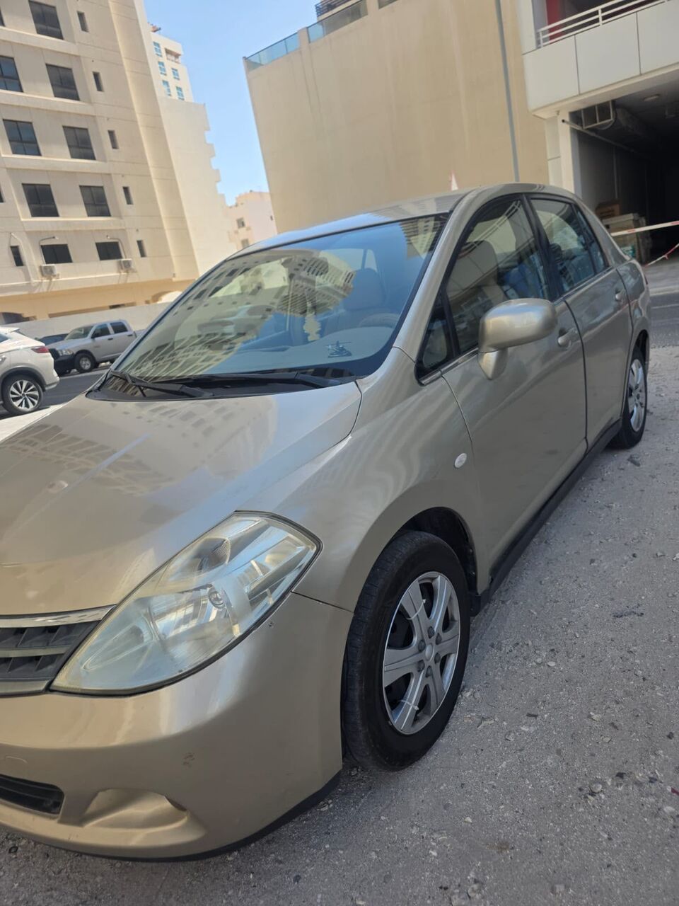Muharraq, Vehicles, Cars & Trucks , BHD 1350,  Nissan Tida Family Used Car,  2010,  Automatic,  280000 KM,  Family Used  Nissan Tida For Sale