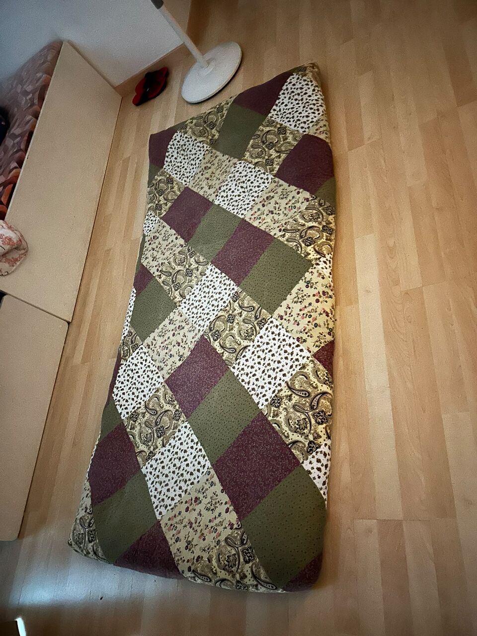 Juffair, Furniture, BHD 18,  Single Bed For Sale